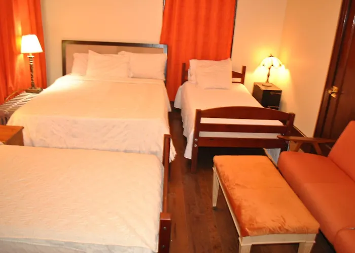 Ewr Airport Multilevel Guest House Room With 2-3 Beds