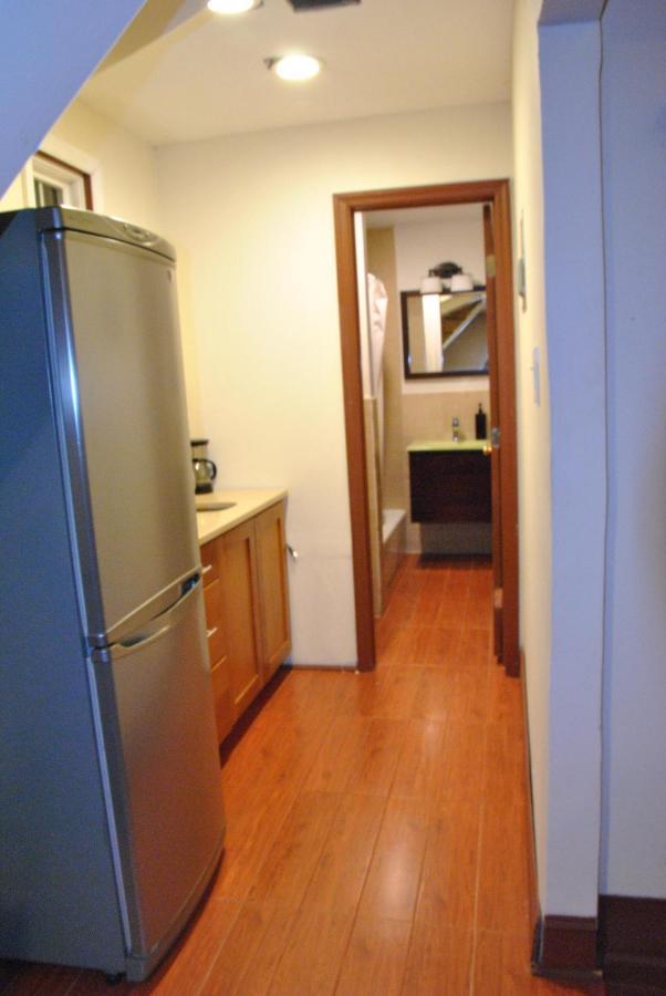 Ewr Airport Multilevel With 2-3 Beds *