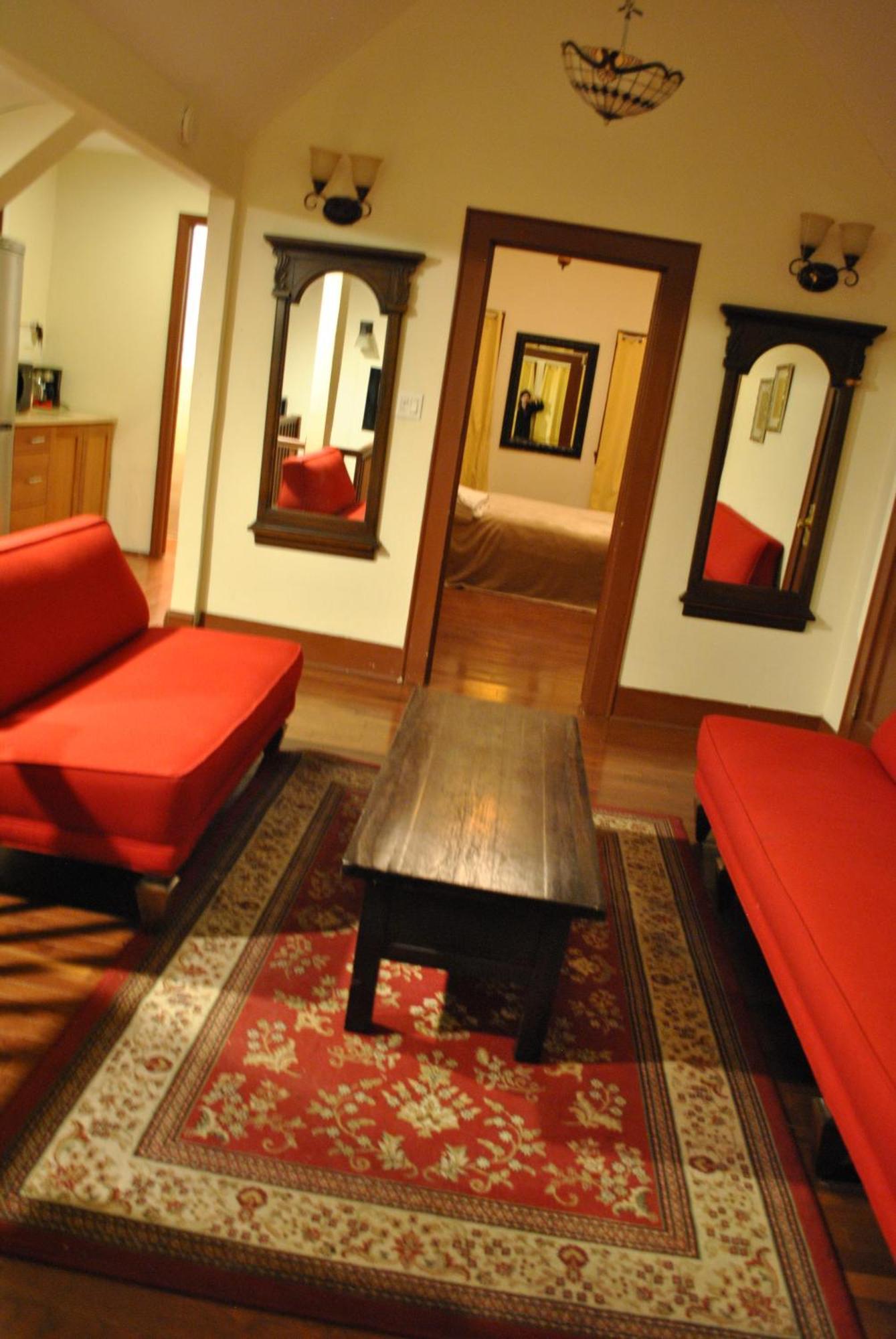 Ewr Airport Multilevel With 2-3 Beds Alloggio in famiglia *